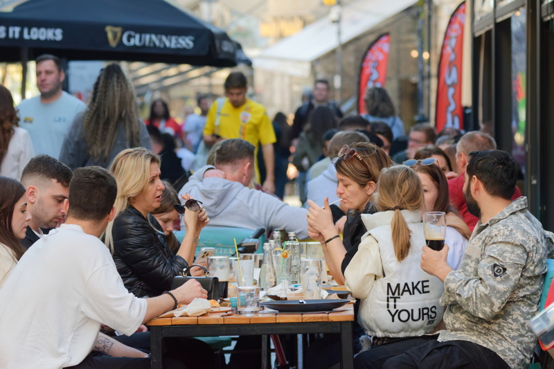 People at a restaurant terrace